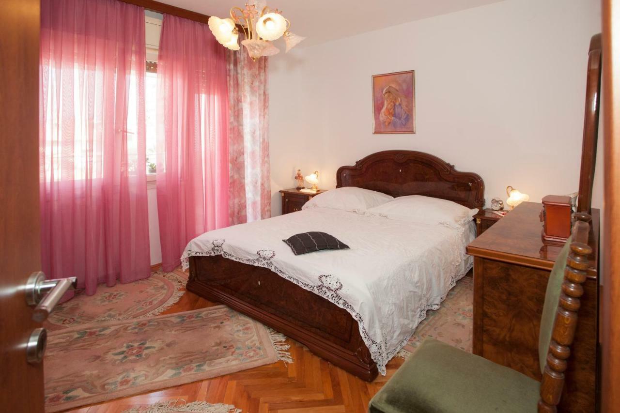 Apartment Dolores Split Buitenkant foto