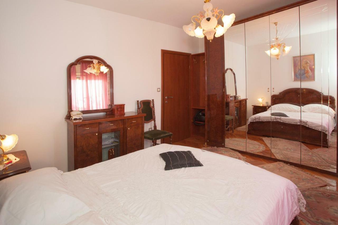 Apartment Dolores Split Buitenkant foto